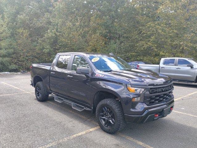 2022 Chevrolet Silverado 1500 Custom Trail Boss Crew Cab 4WD
