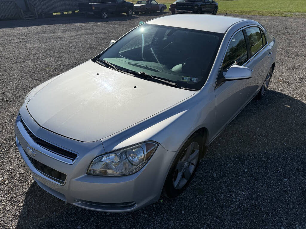 2011 Chevrolet Malibu 1LT FWD
