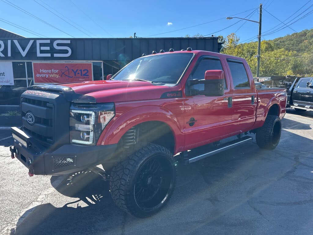 2011 Ford F-250 Super Duty XLT Crew Cab 4WD
