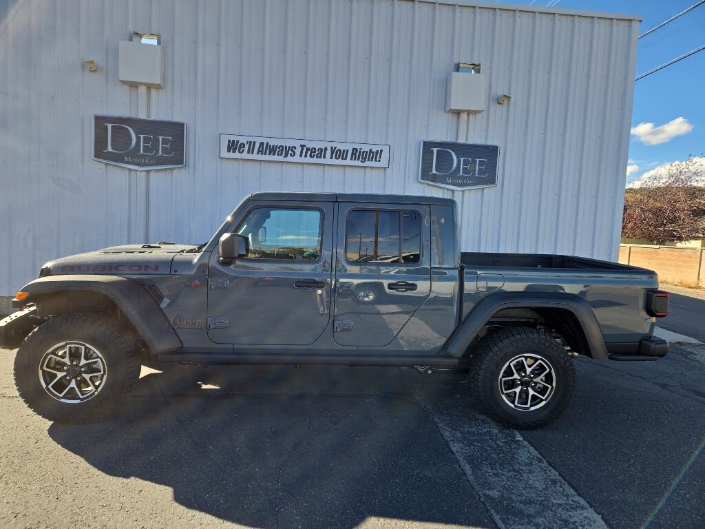 2025 Jeep Gladiator Rubicon Crew Cab 4WD