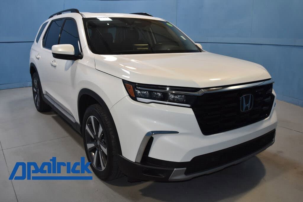 2025 Honda Pilot Touring AWD