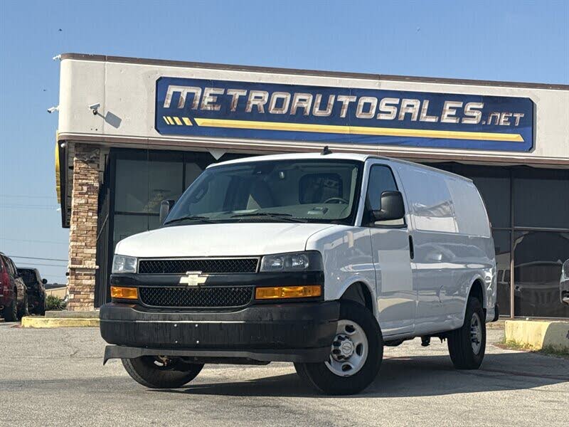 2019 Chevrolet Express Cargo 2500 RWD