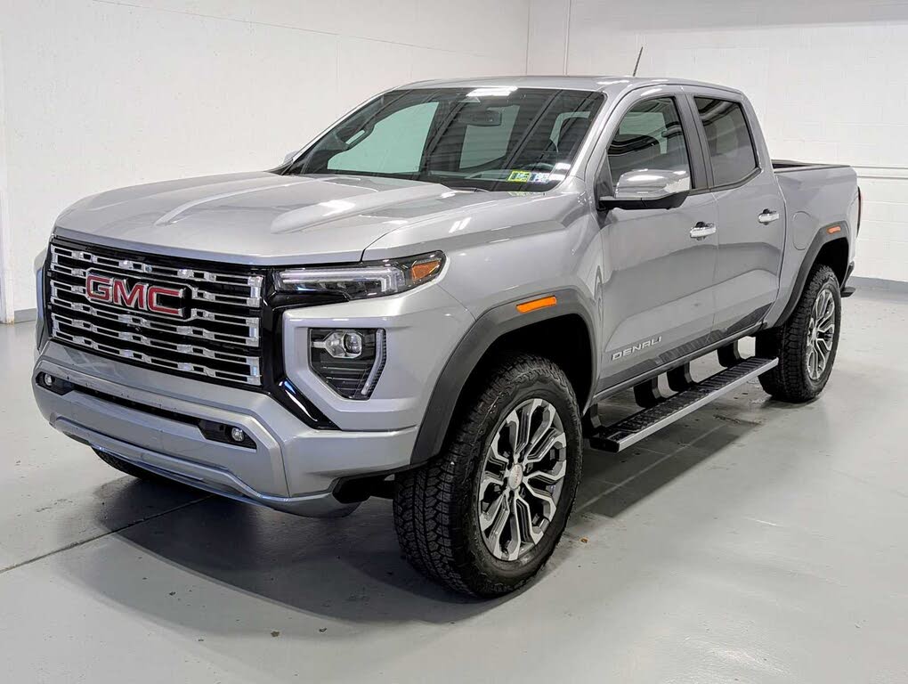 2023 GMC Canyon Denali Crew Cab 4WD