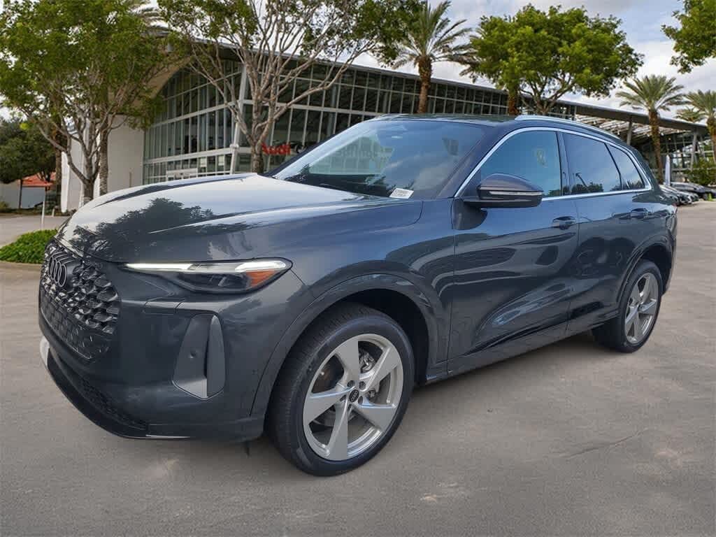 2025 Audi Q5 quattro Premium Plus 40 TFSI