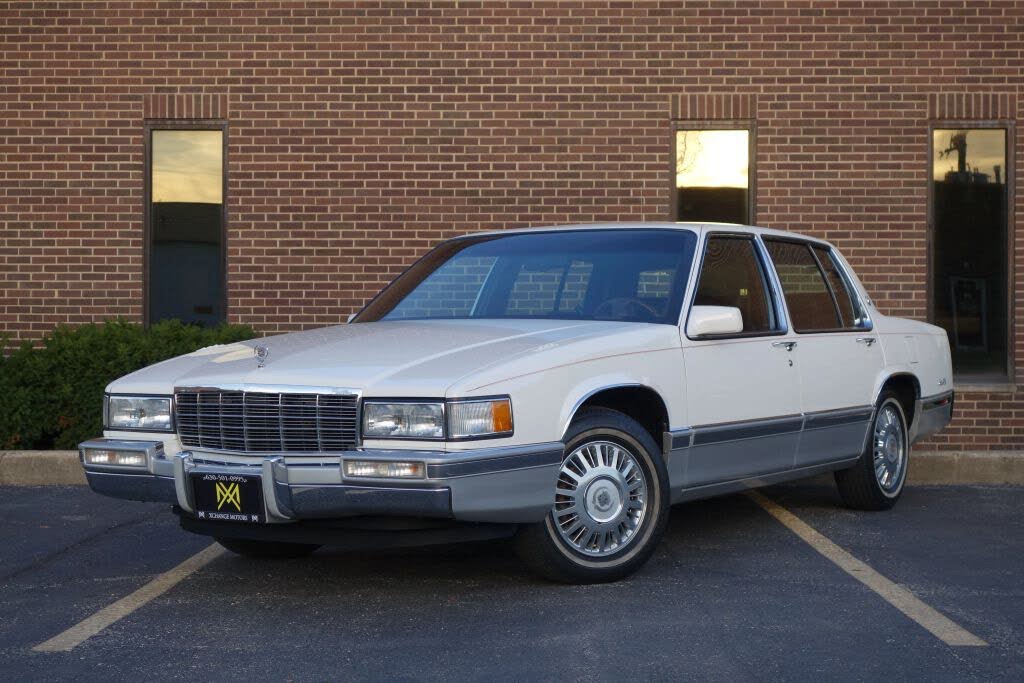 1992 Cadillac DeVille Sedan FWD