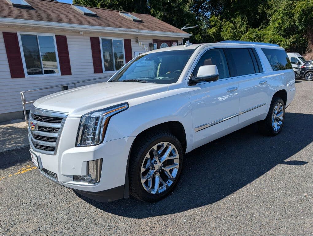 2016 Cadillac Escalade ESV Luxury 4WD