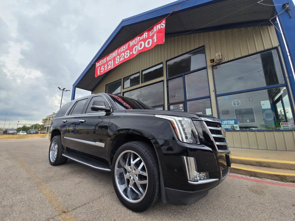 2018 Cadillac Escalade Luxury RWD