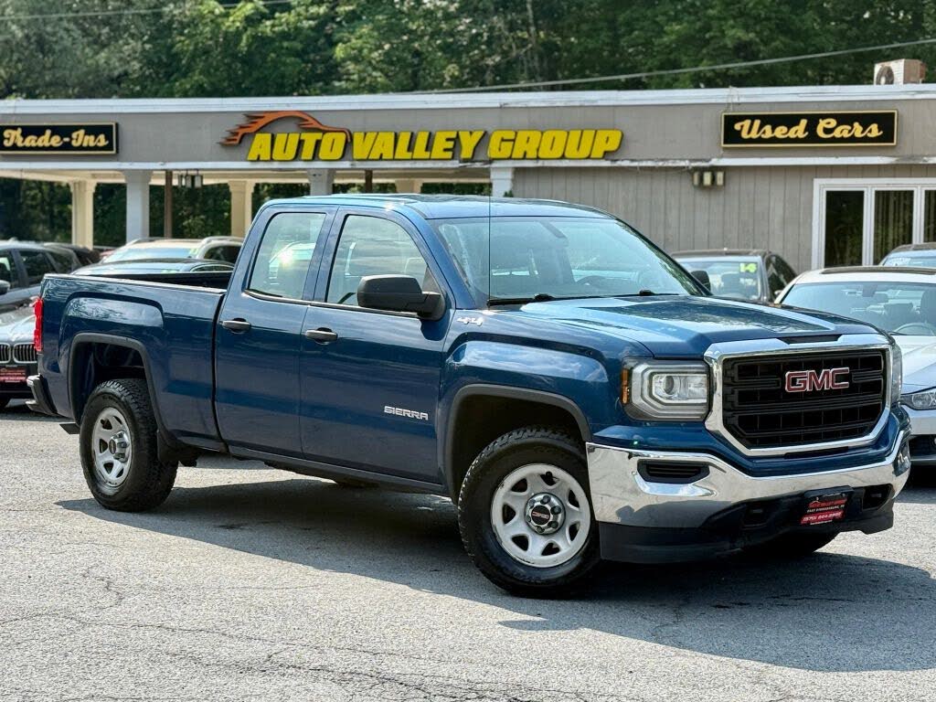2018 GMC Sierra 1500 Base Double Cab 4WD