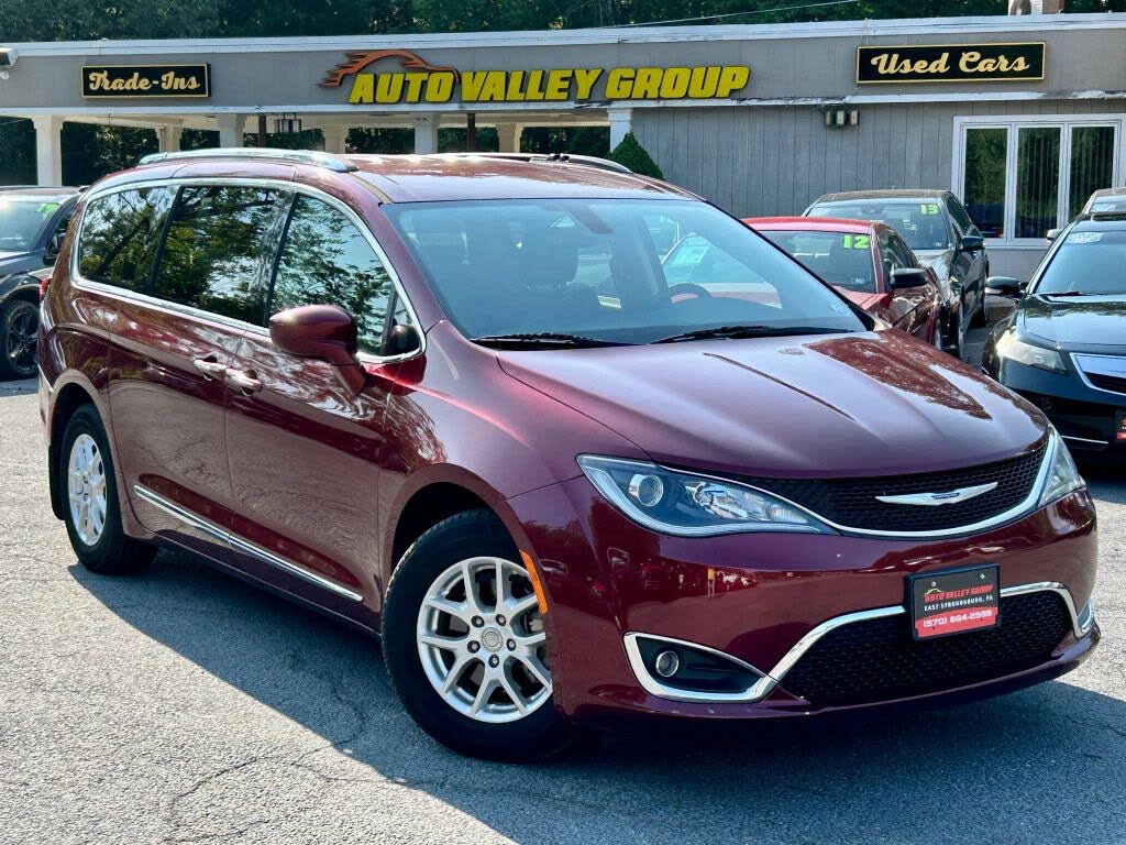 2020 Chrysler Pacifica Touring L FWD