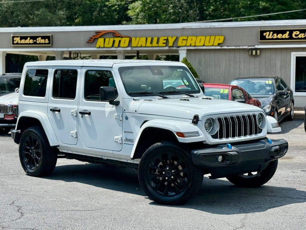 2024 Jeep Wrangler 4xe Sahara 4WD