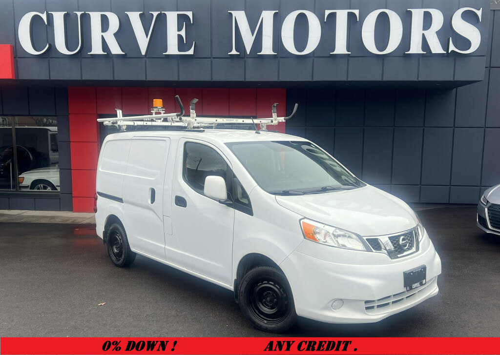 2019 Nissan NV200 SV FWD