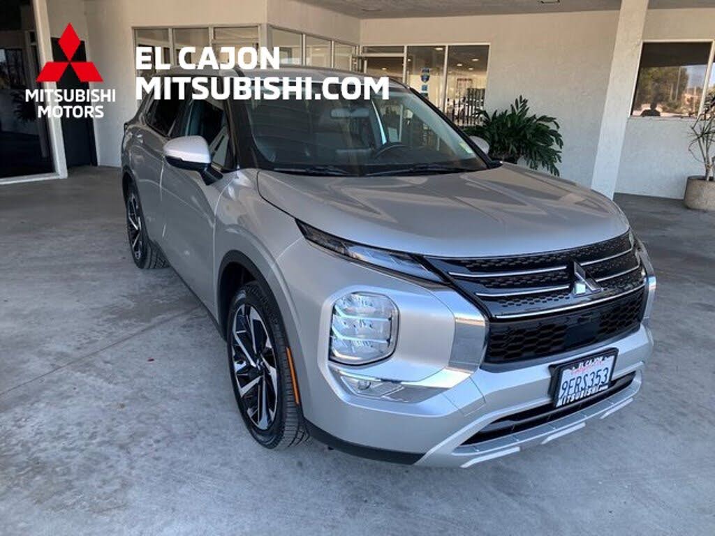 2023 Mitsubishi Outlander SE Special Edition FWD