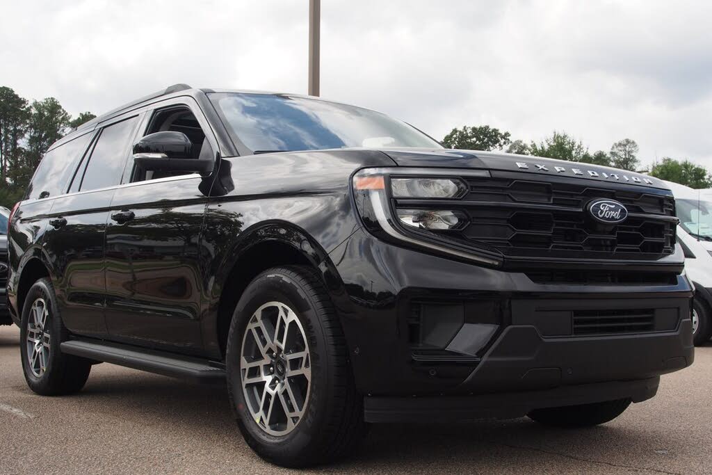 2025 Ford Expedition Active RWD