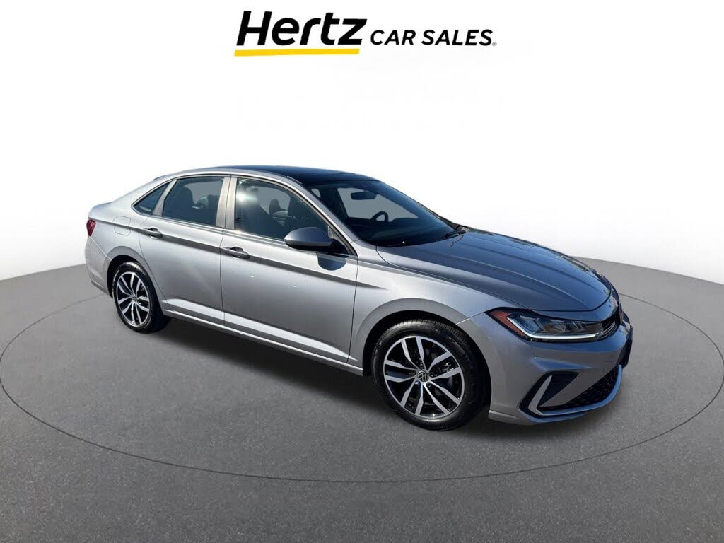 2025 Volkswagen Jetta SE FWD