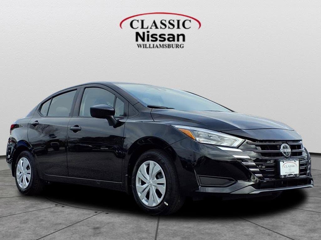 2025 Nissan Versa S FWD