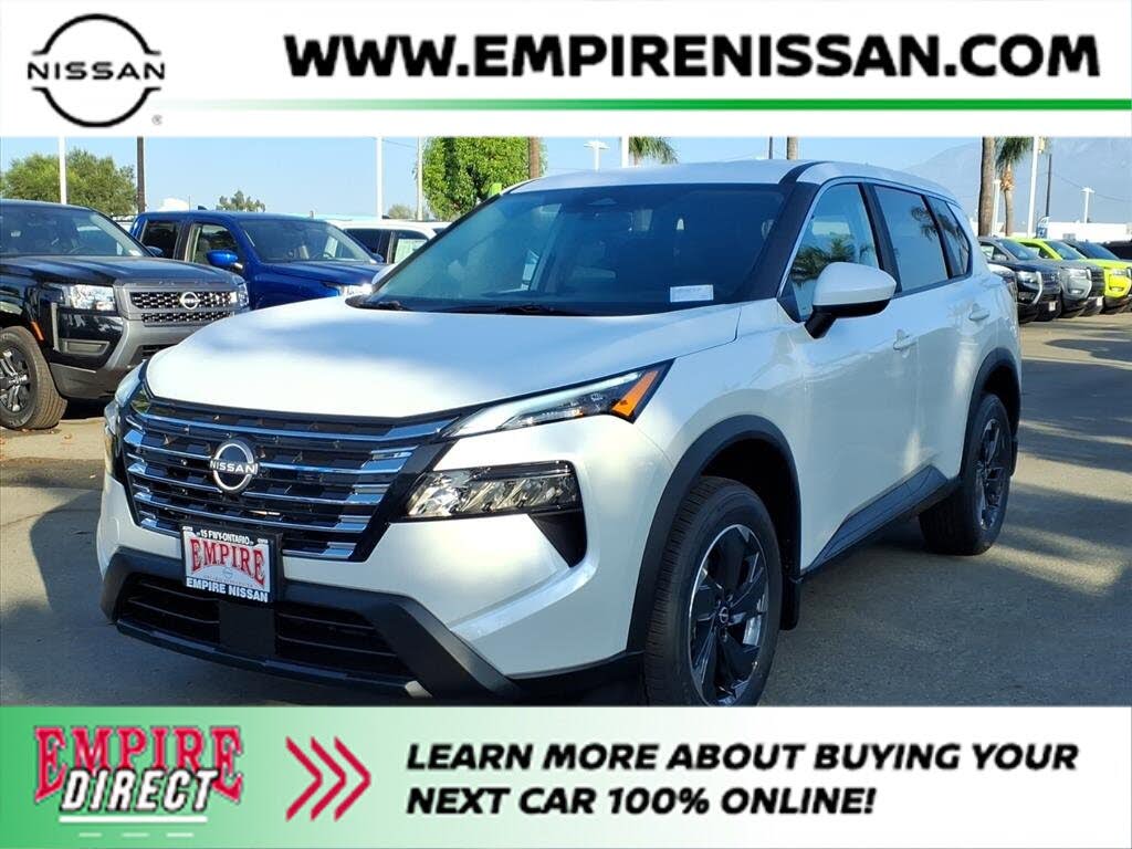 2026 Nissan Rogue SV FWD