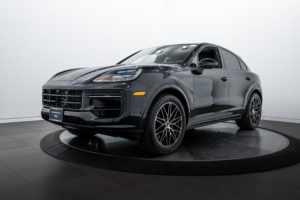 2025 Porsche Cayenne Coupe AWD