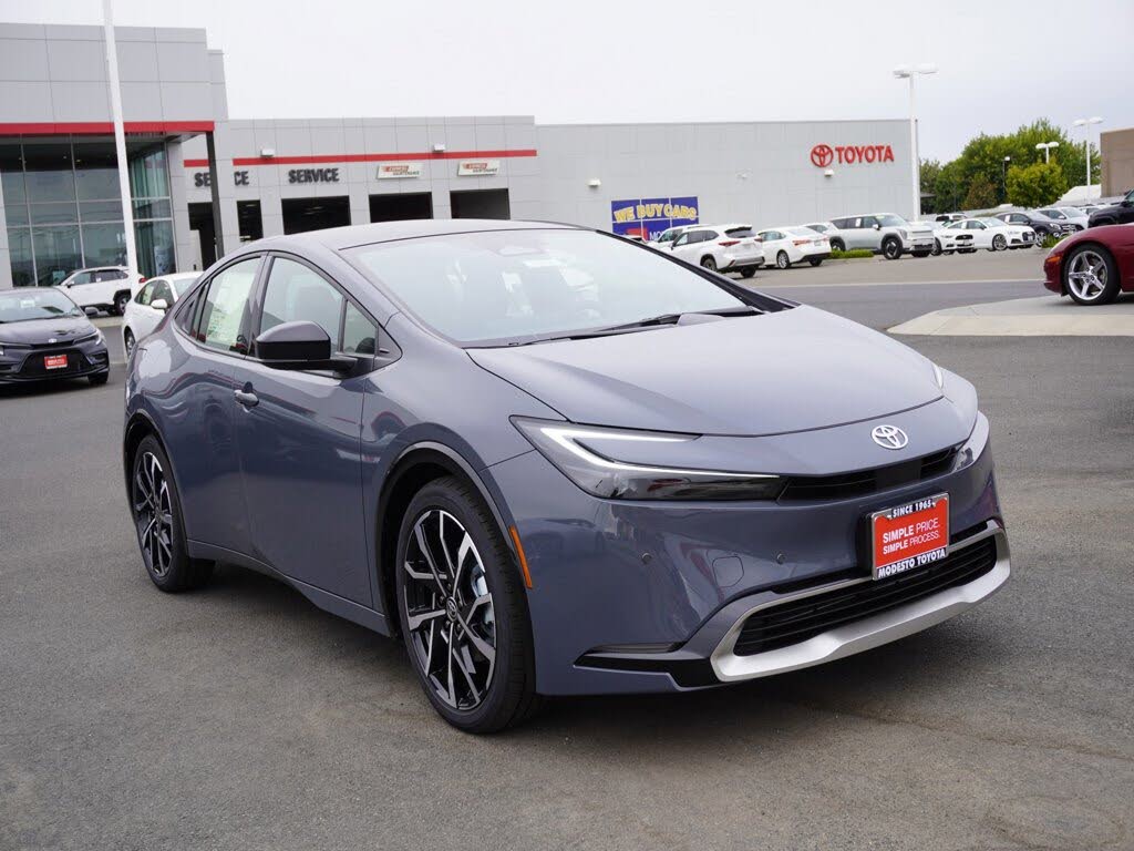 2026 Toyota Prius Plug-In Hybrid XSE Premium FWD