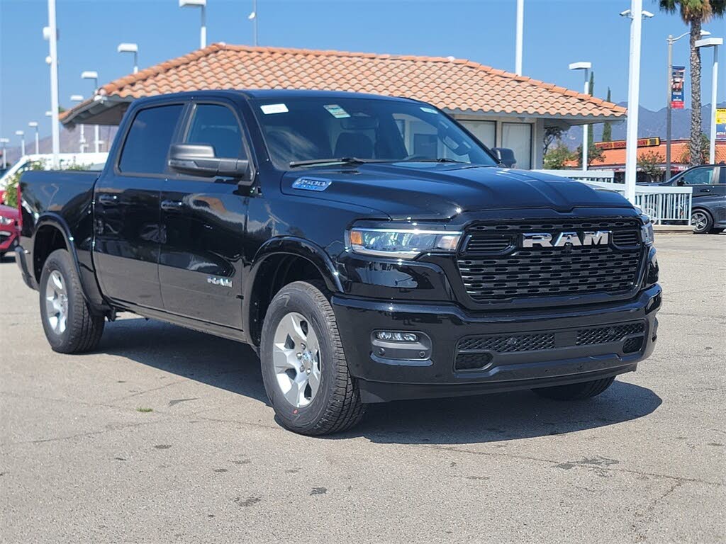 2025 RAM 1500 Big Horn Crew Cab 4WD