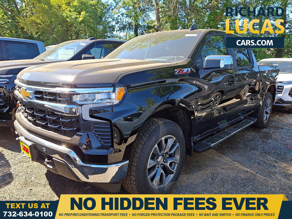 2026 Chevrolet Silverado 1500 LT Crew Cab 4WD