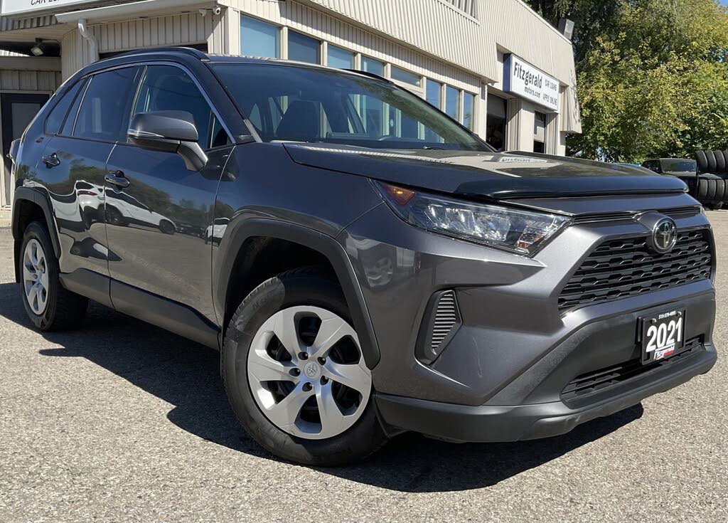 2021 Toyota RAV4 LE AWD