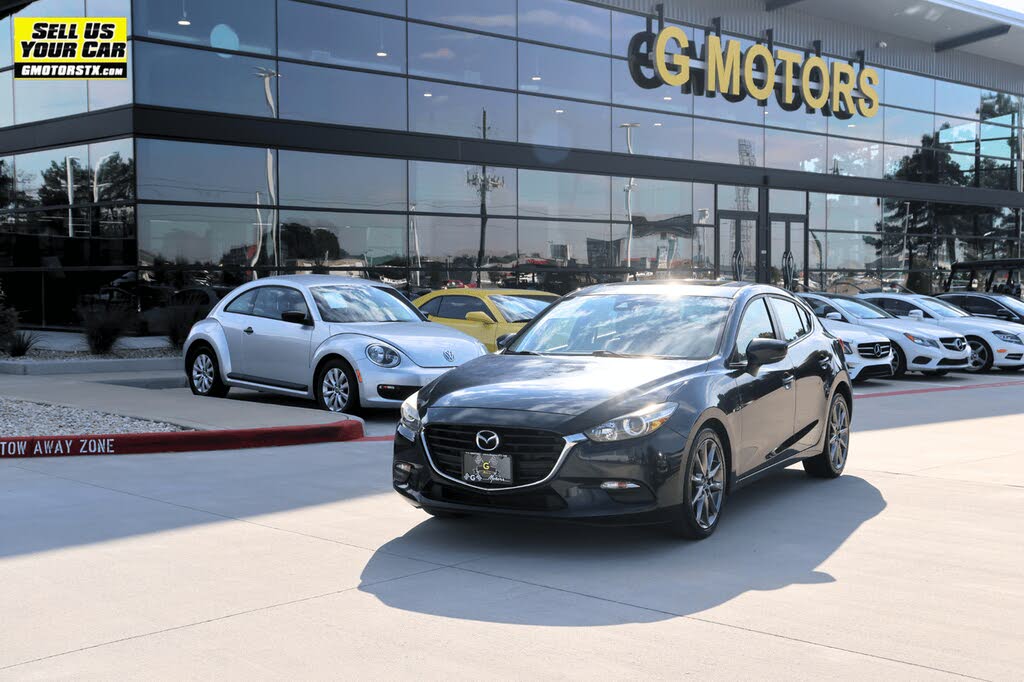 2018 Mazda MAZDA3 Touring Hatchback