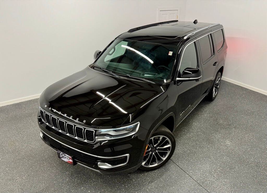 2022 Jeep Wagoneer Series III 4WD