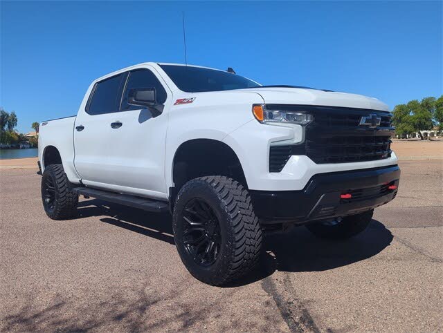 2024 Chevrolet Silverado 1500 LT Trail Boss Crew Cab 4WD