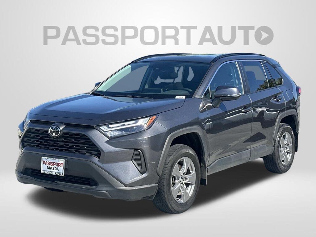 2022 Toyota RAV4 XLE AWD