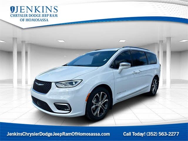 2024 Chrysler Pacifica Pinnacle FWD