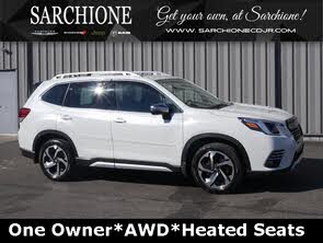 Subaru Forester Touring Crossover AWD