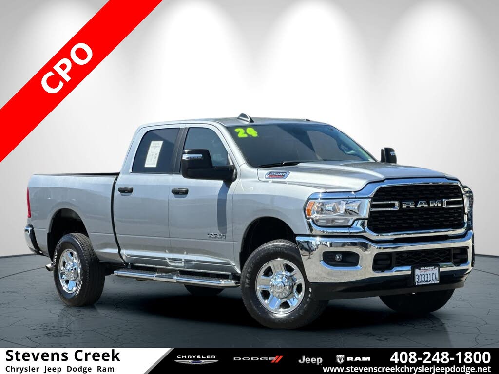 2024 RAM 2500 Big Horn Crew Cab 4WD