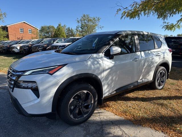 2026 Nissan Rogue SV AWD