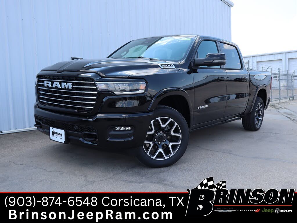 2026 RAM 1500 Laramie Crew Cab 4WD