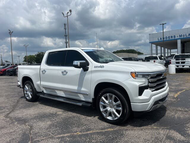 2024 Chevrolet Silverado 1500 High Country Crew Cab 4WD