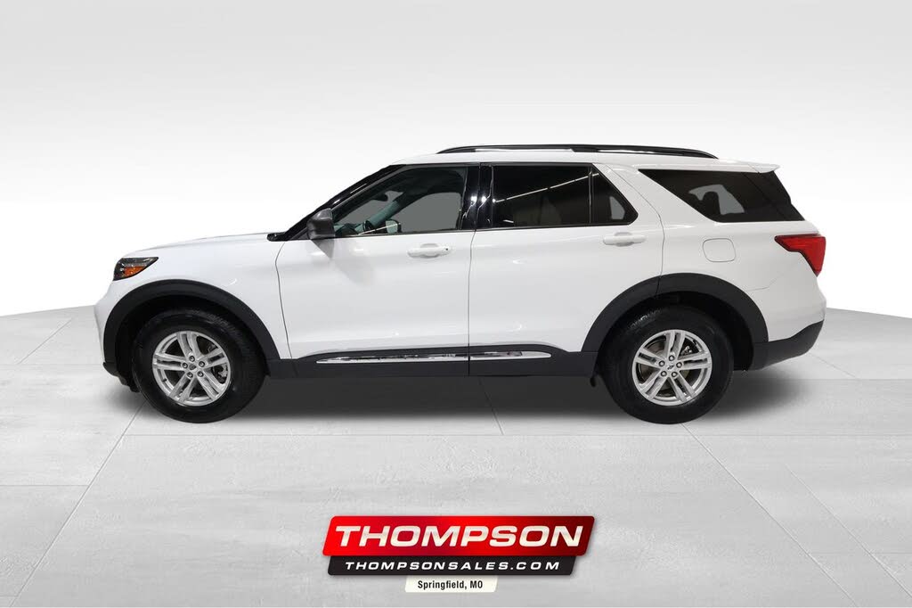2023 Ford Explorer XLT AWD