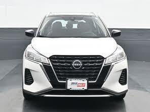 Nissan Kicks SV FWD