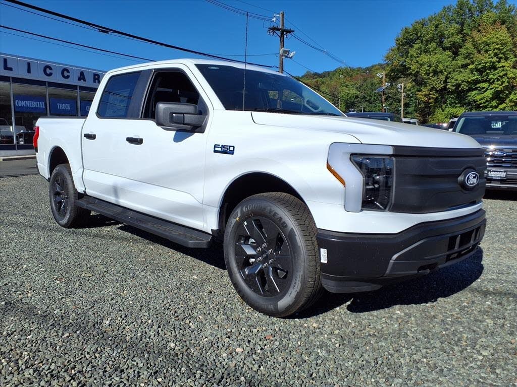 2025 Ford F-150 Lightning Pro SuperCrew AWD