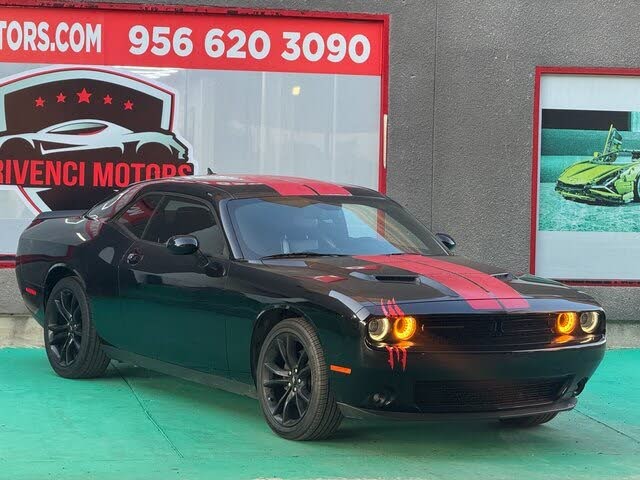2018 Dodge Challenger SXT Plus RWD