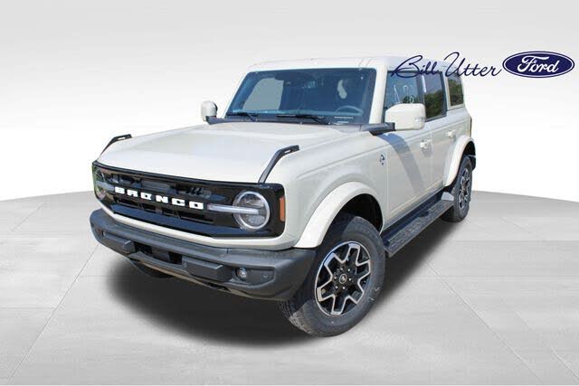 2025 Ford Bronco Outer Banks 4-Door 4WD