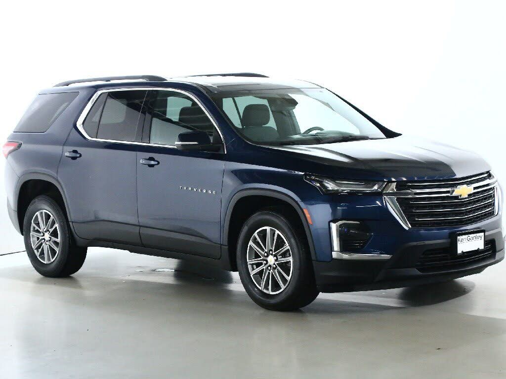 2023 Chevrolet Traverse LT Cloth AWD