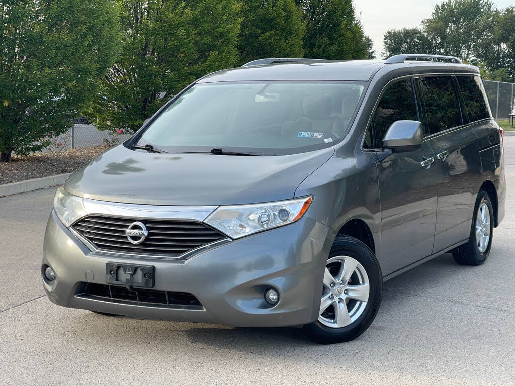 2016 Nissan Quest SV