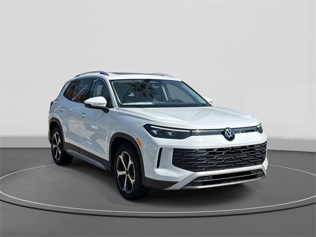 2025 Volkswagen Tiguan SE FWD