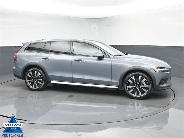 2024 Volvo V60 Cross Country B5 Ultimate AWD