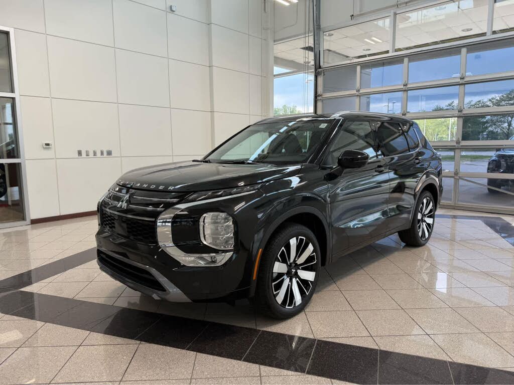 2025 Mitsubishi Outlander SEL FWD