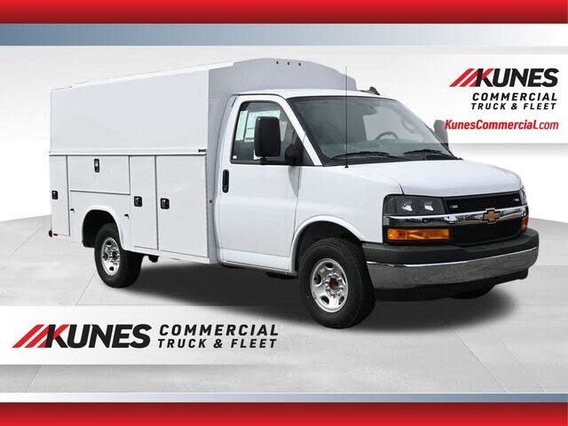 2024 Chevrolet Express Chassis 3500 Cutaway 139