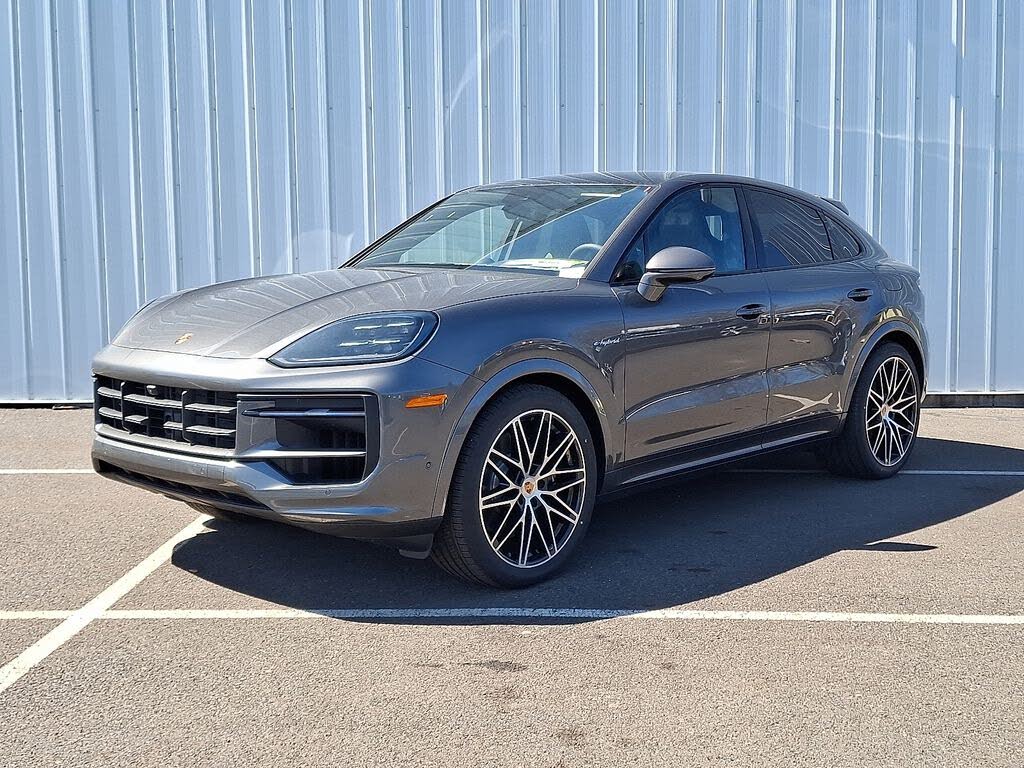 2025 Porsche Cayenne Coupe AWD