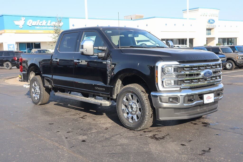 2026 Ford F-250 Super Duty Lariat Crew Cab 4WD