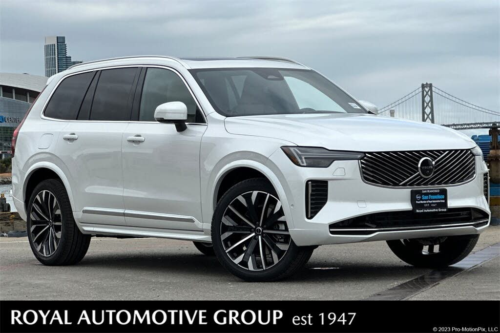 2026 Volvo XC90 B6 Plus 7-Passenger AWD