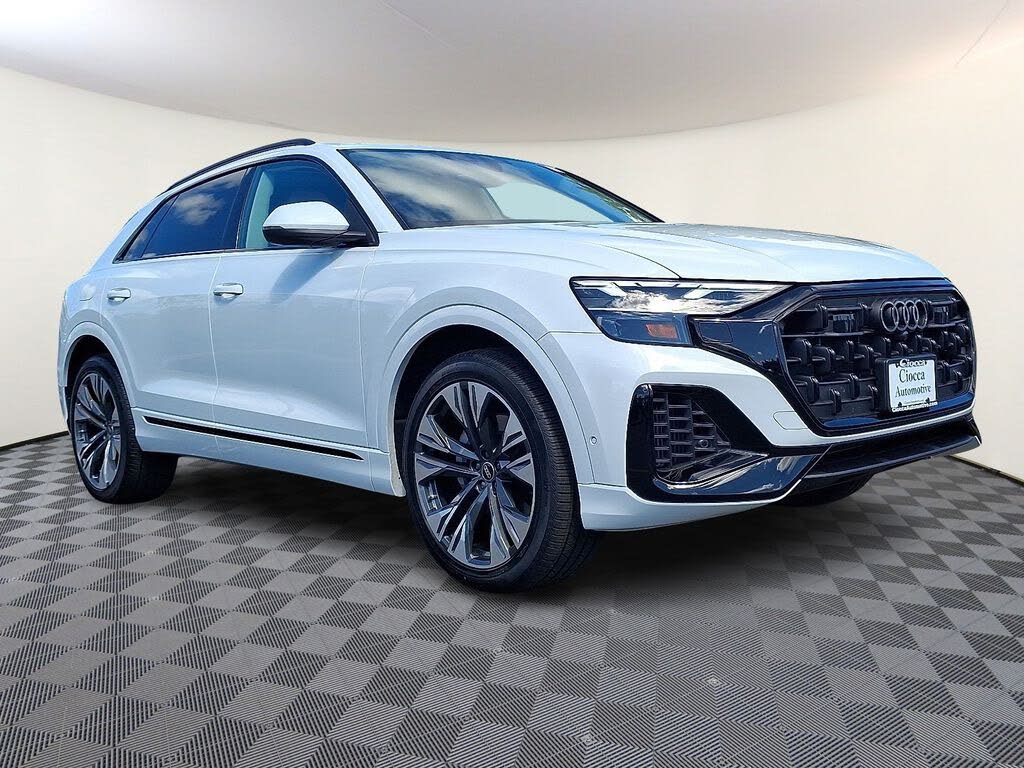 2025 Audi Q8 quattro Premium Plus 55 TFSI